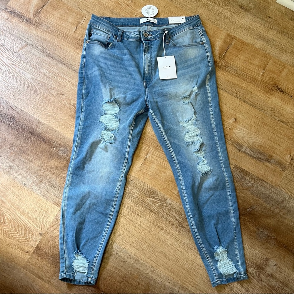 KanCan distressed light wash high wash ankle jeans